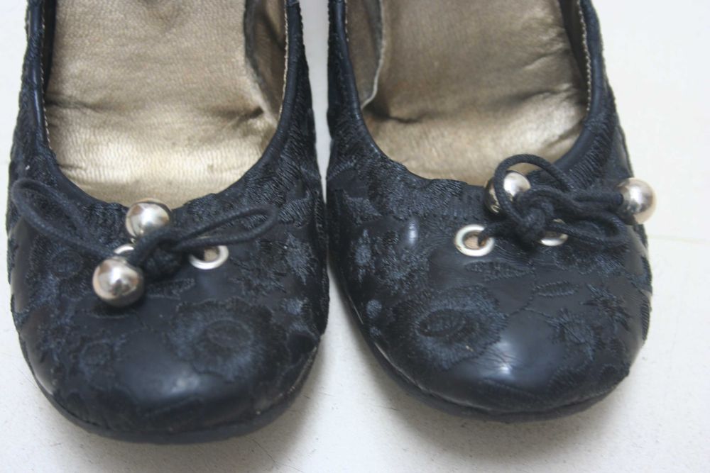 Sapatos pretos Foreva 36