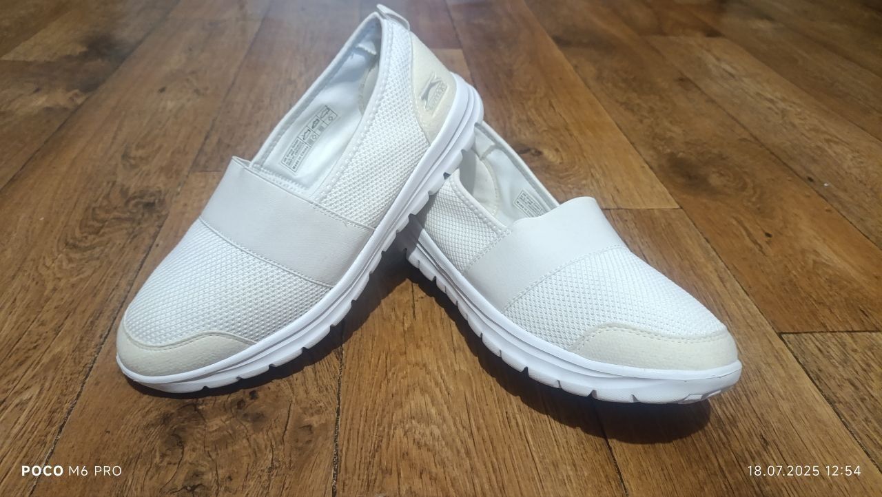 Макосини Slazenger