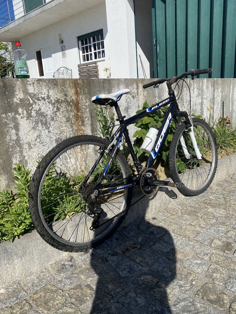 Bicicleta usada .