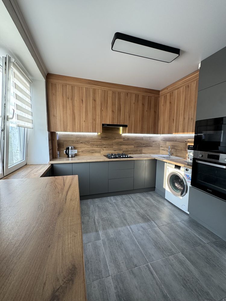 Продам 3 кімнатну квартиру