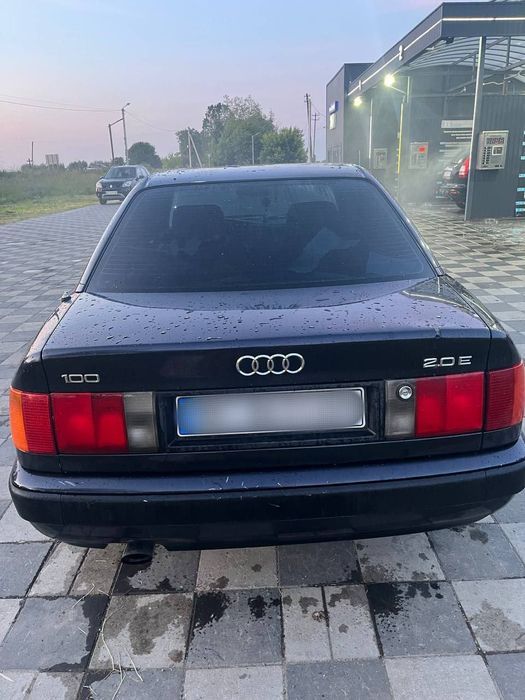 Продам Audi 100 C4 в рідній фарбі!