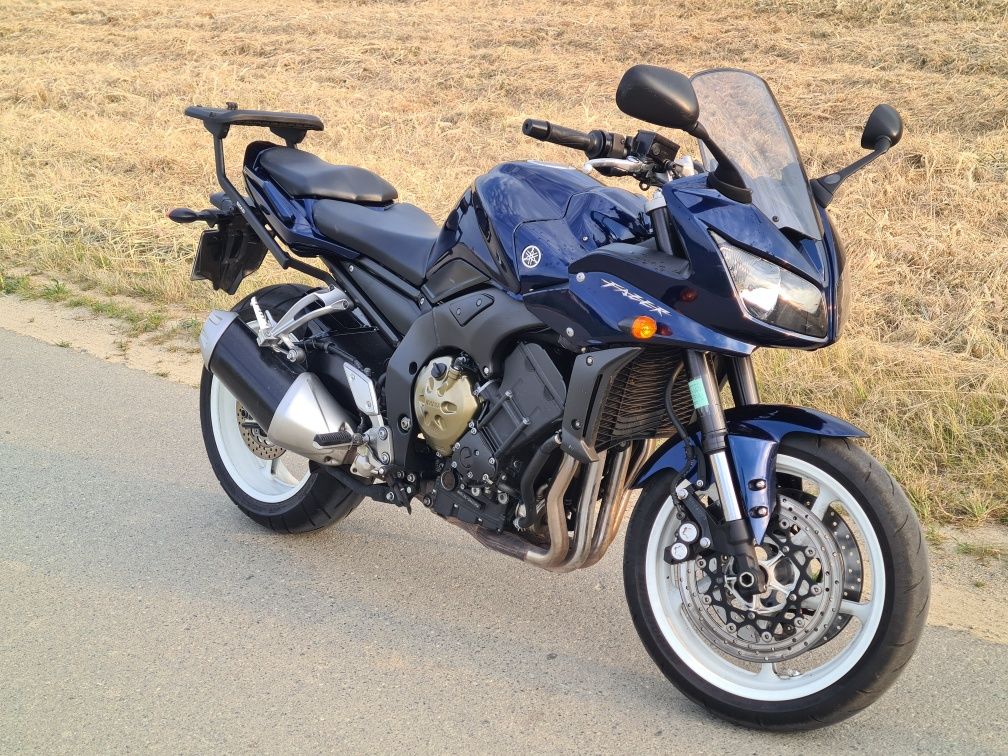 Yamaha fz1 2010r