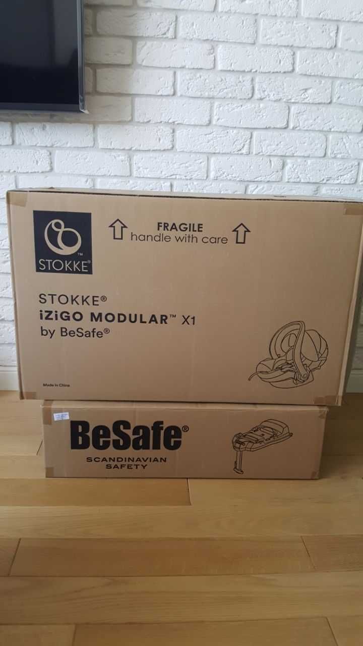 Автокрісло Stokke iZi Go Modular™ X1 by BeSafe®, група 0+