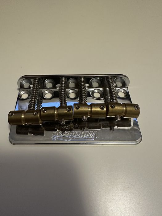 Бридж для бас гітари Wilkinson