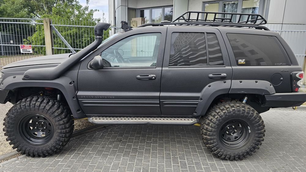 Jeep Grand Cherokee 4.7 V8 OVERLAND Lift 6” Raptor, ARB, Maxxis