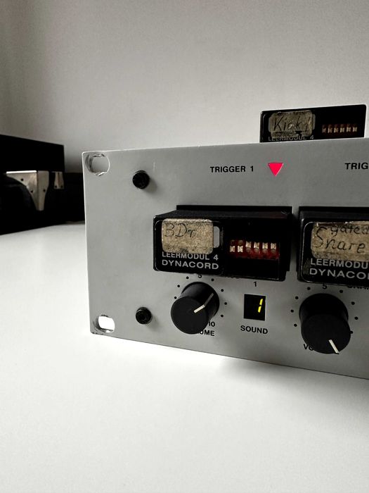 Dynacord P20 - moduł perkusyjny vintage + 6 kartridgy!
