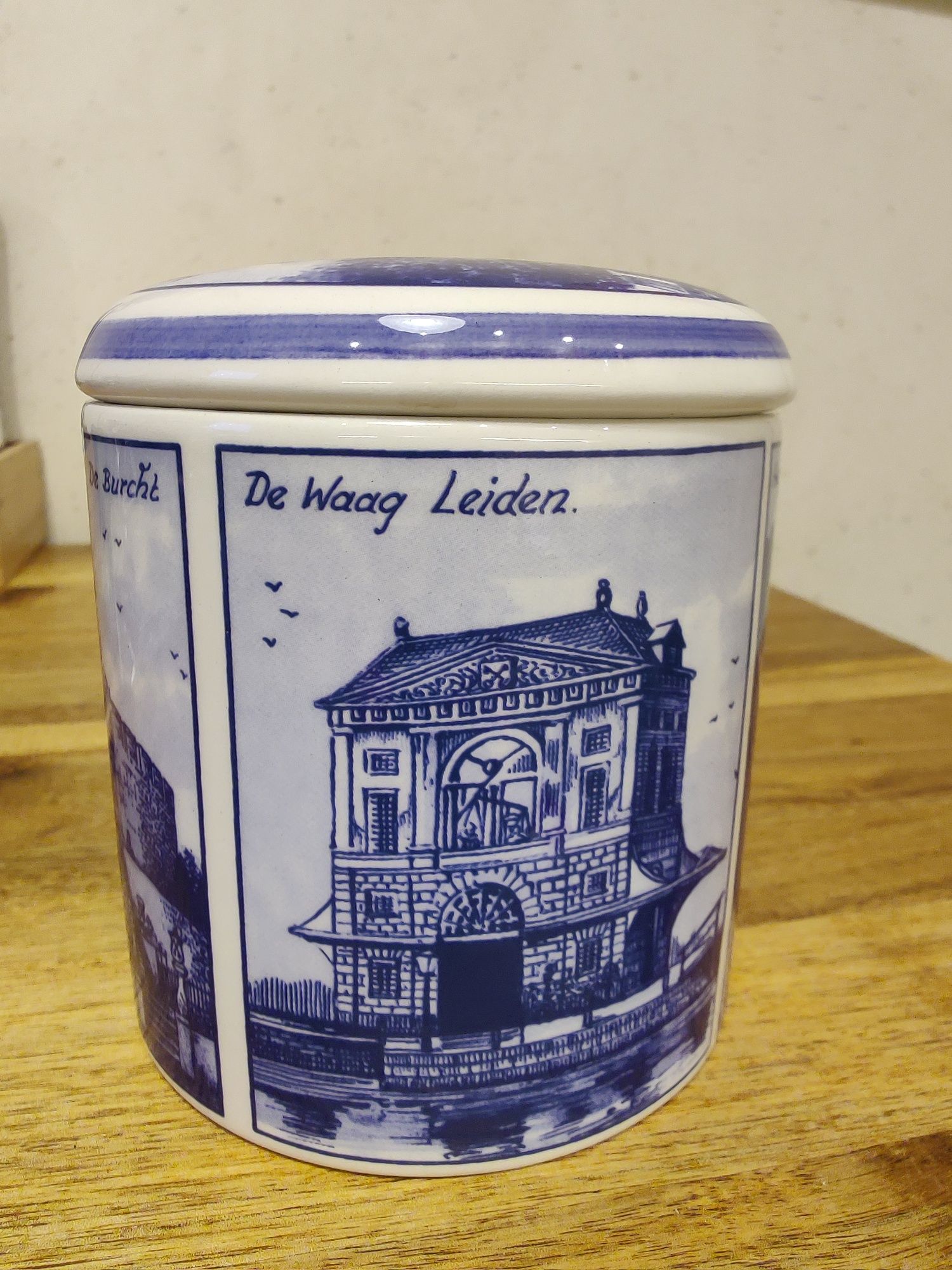 Porcelana z Delft Pojemnik na słodycze