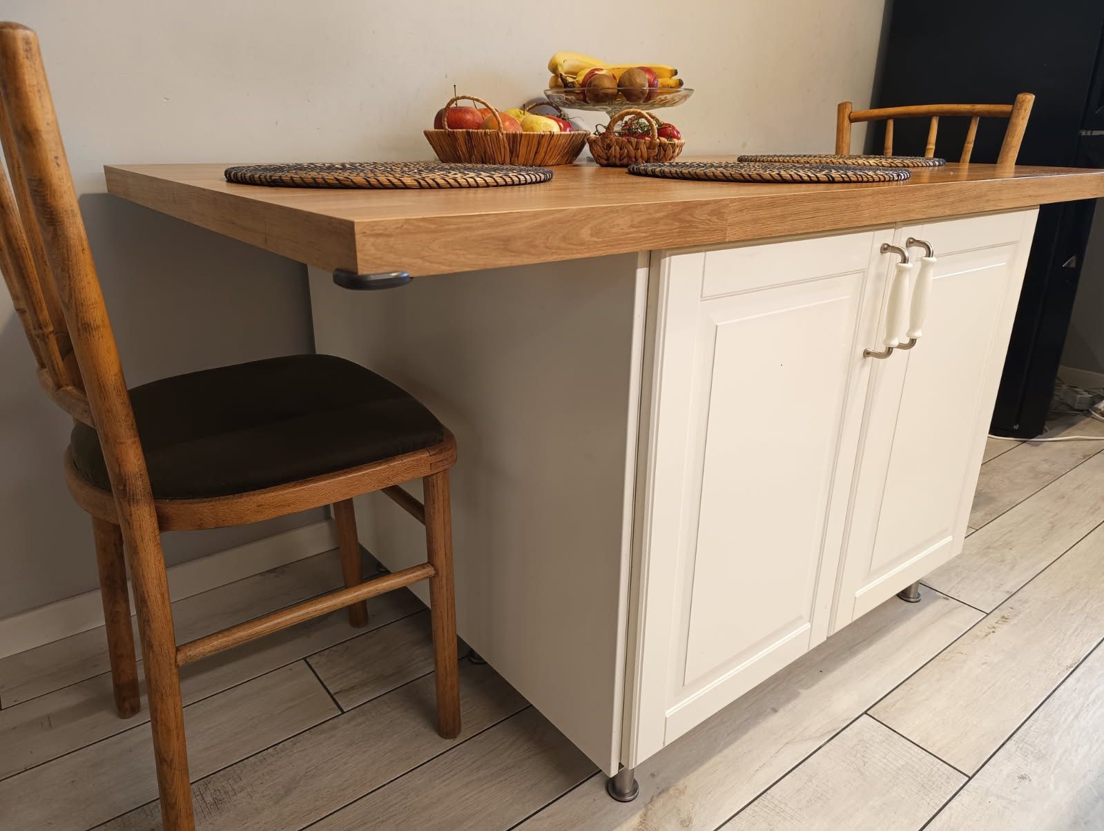 Półwysep/stół kuchenny IKEA BOBDYN