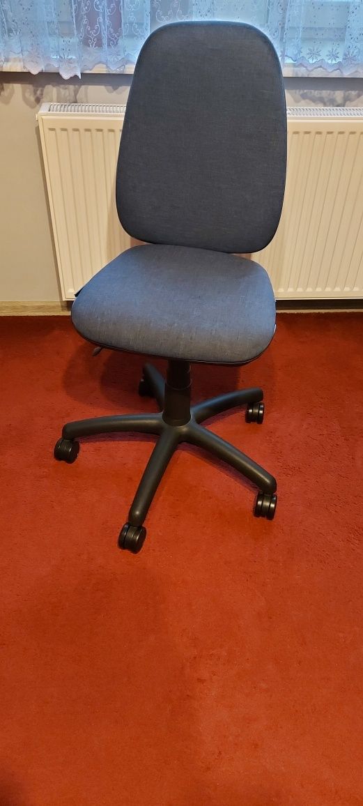 Krzesło/ fotel biurowe obrotowe