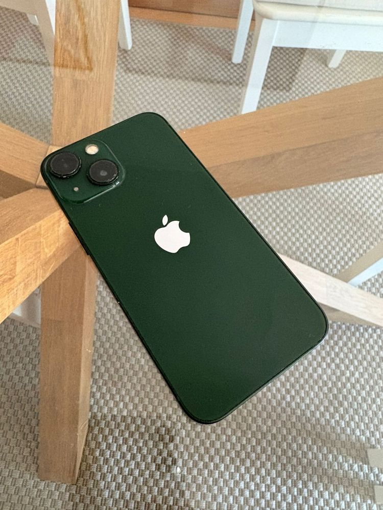 Iphone 13 mini - 128 GB + peliculas