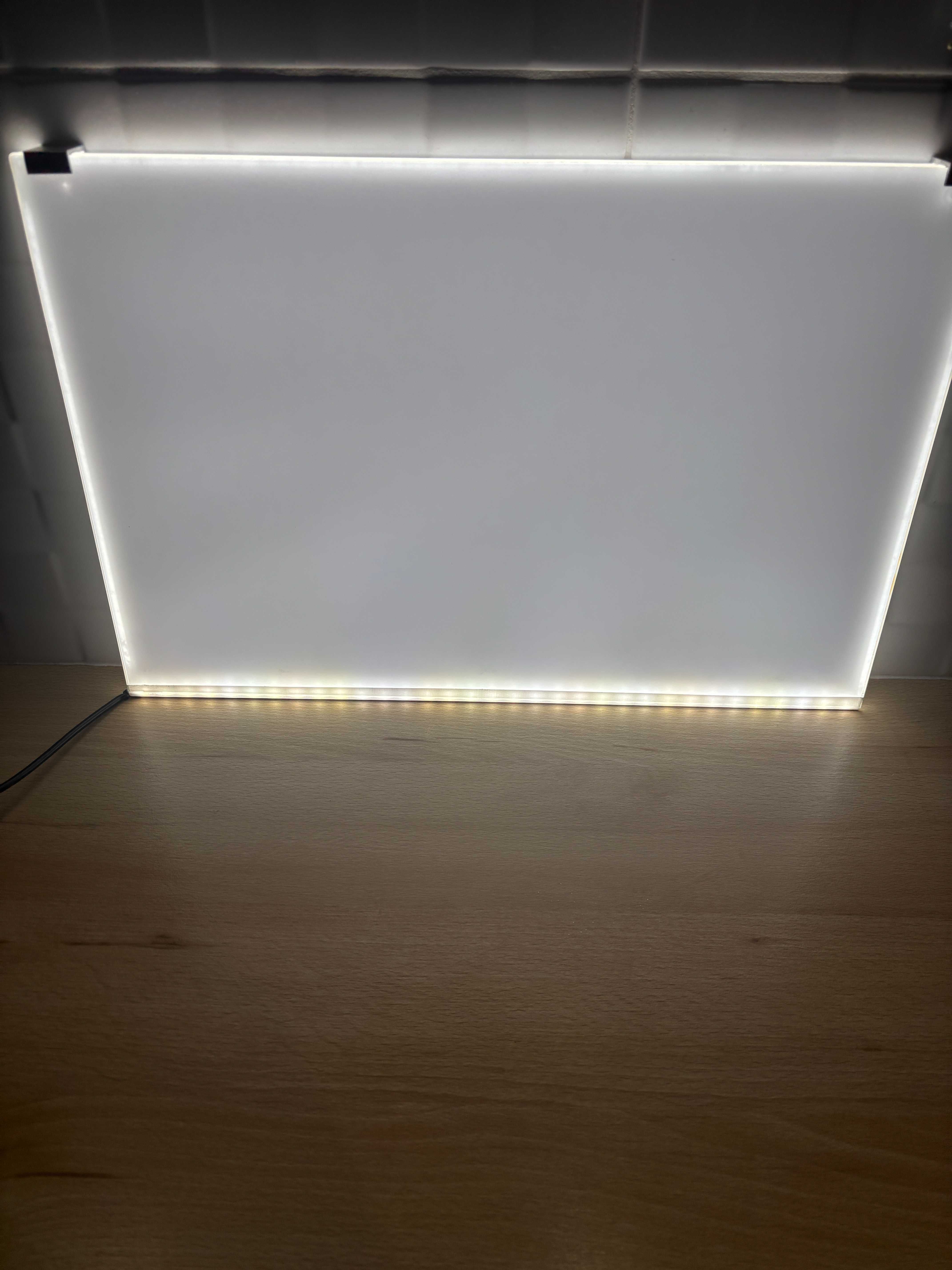 Chihiros LED Background 45x30 – tło do akwarium z podświetleniem LED