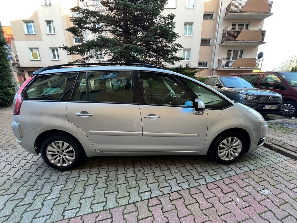 Citroen c4 Grand Picasso 7 os wyciek oleju