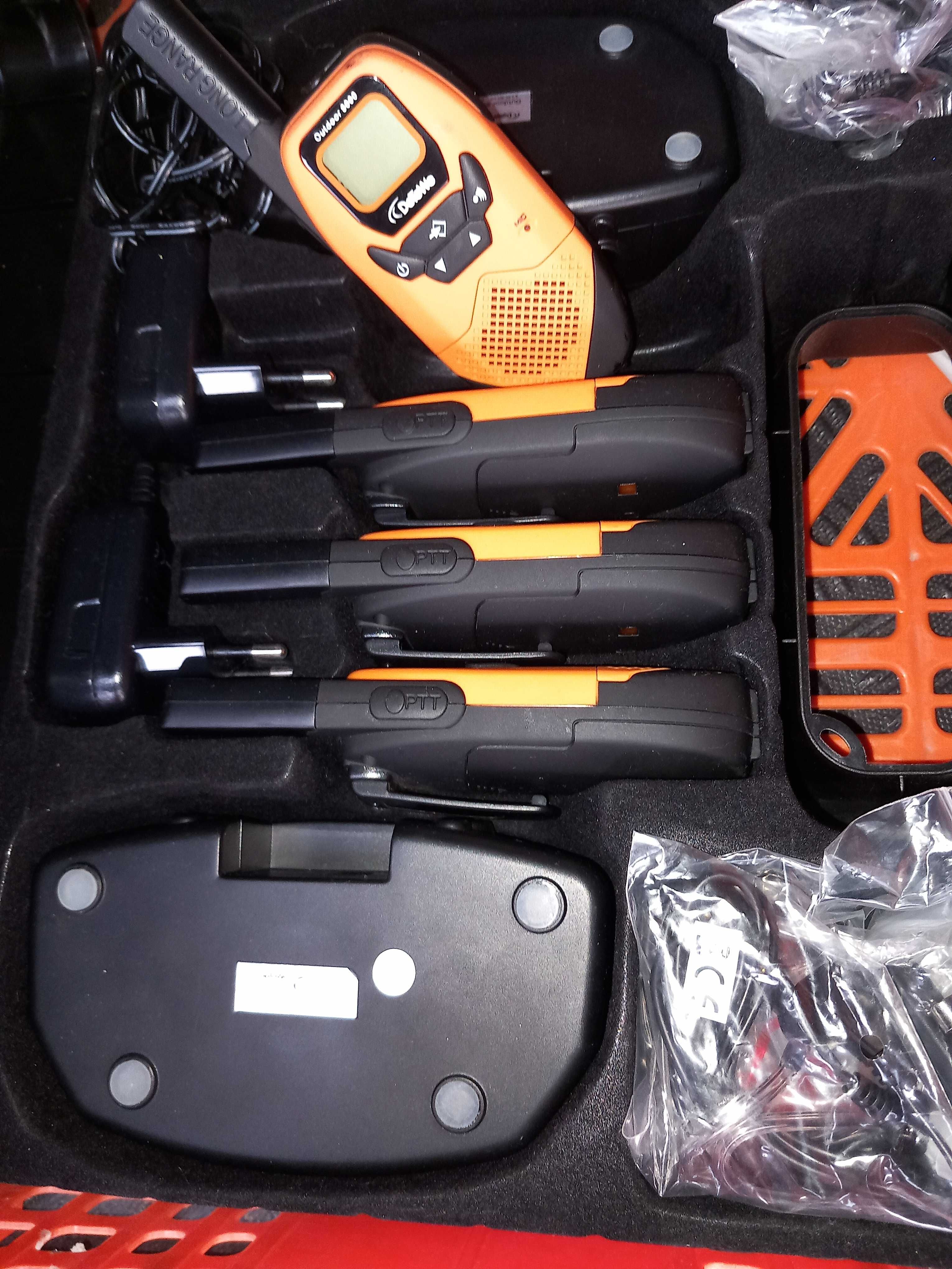 Detewe outdor 8000 4 walkie talkies