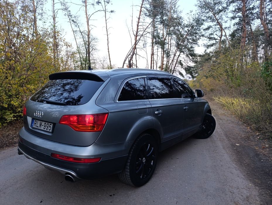 Продам Ауди Q7 diesel 3.0