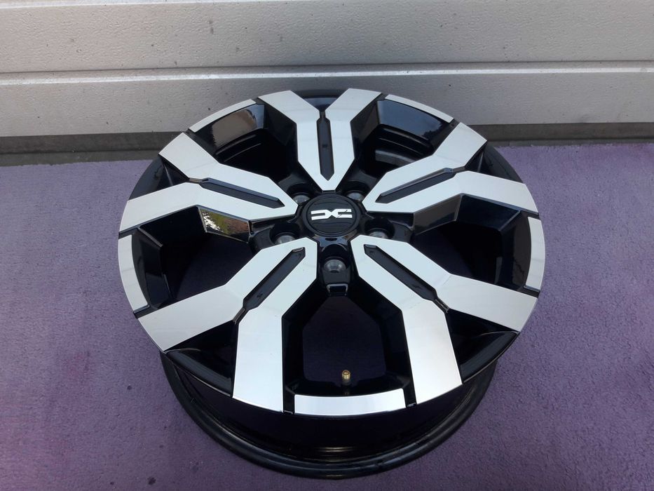 Felga Aluminiowa 17 Cali Dacia Duster ET50 5x114.3 Ładna