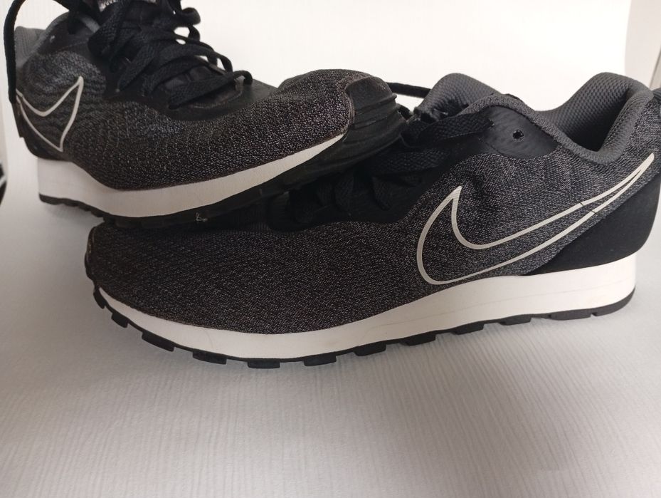 Кросівки Nike 27