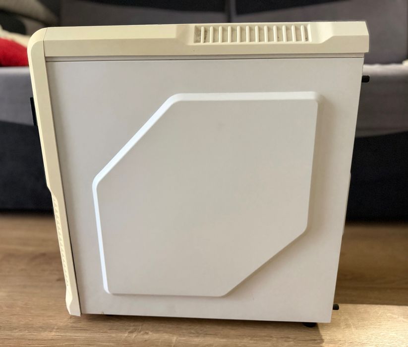 Komputer gamingowy Intel i5 6500 / 16GB RAM / GTX960