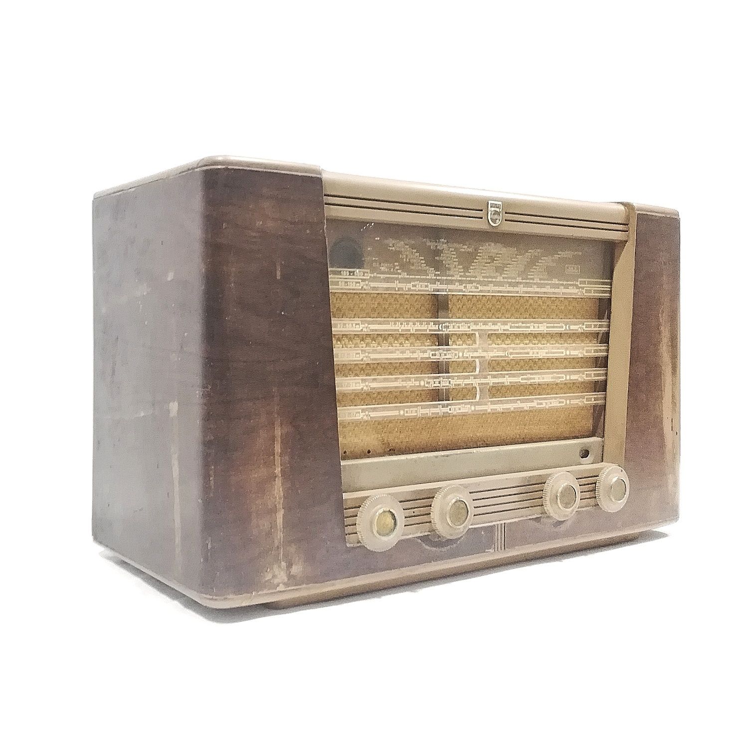 Rádio vintage Philips Bx505 A/11, de 1951

Dimensões: L 50 × A 30 ×