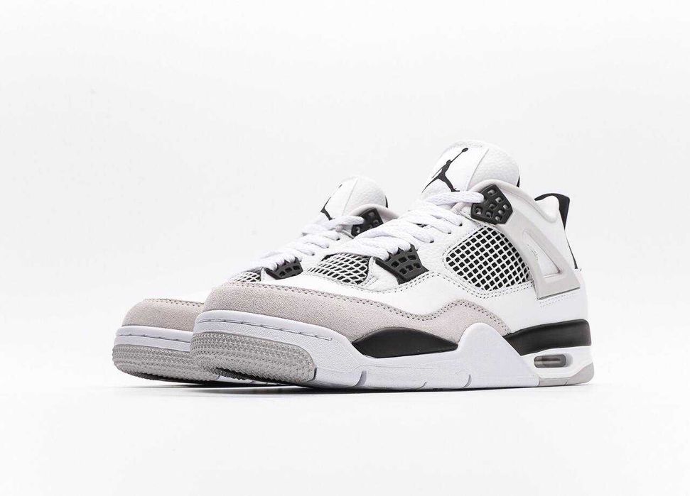 Jordan 4 Military