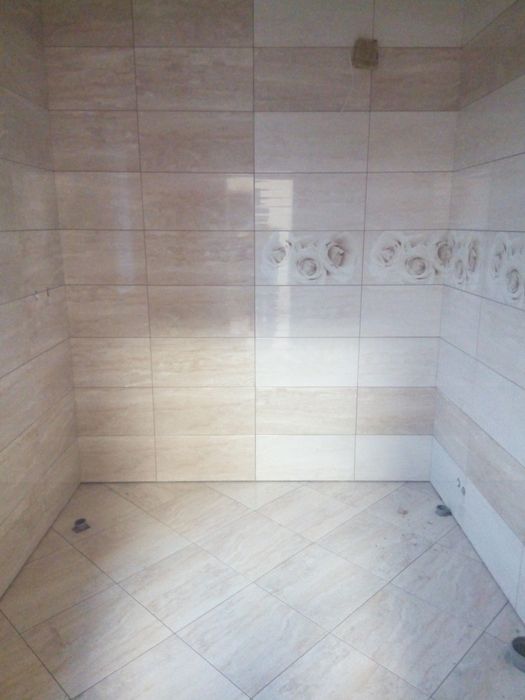 Тип роботи.Укладання плитки.