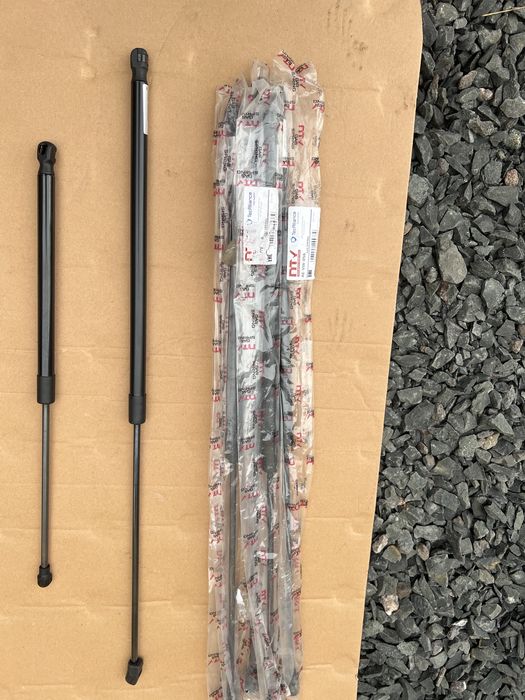 Нові амортизатори ляди і капоту