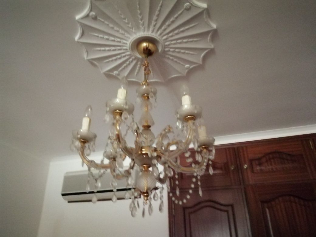 Dois Lustres para quarto ou sala