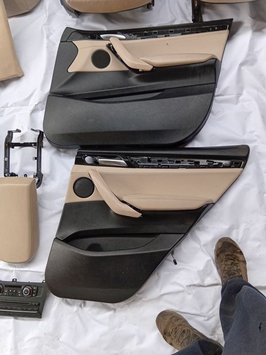 Салон bmw x3 f25 карти сидіння підлокітник