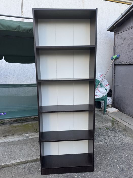 Стелаж в комнату