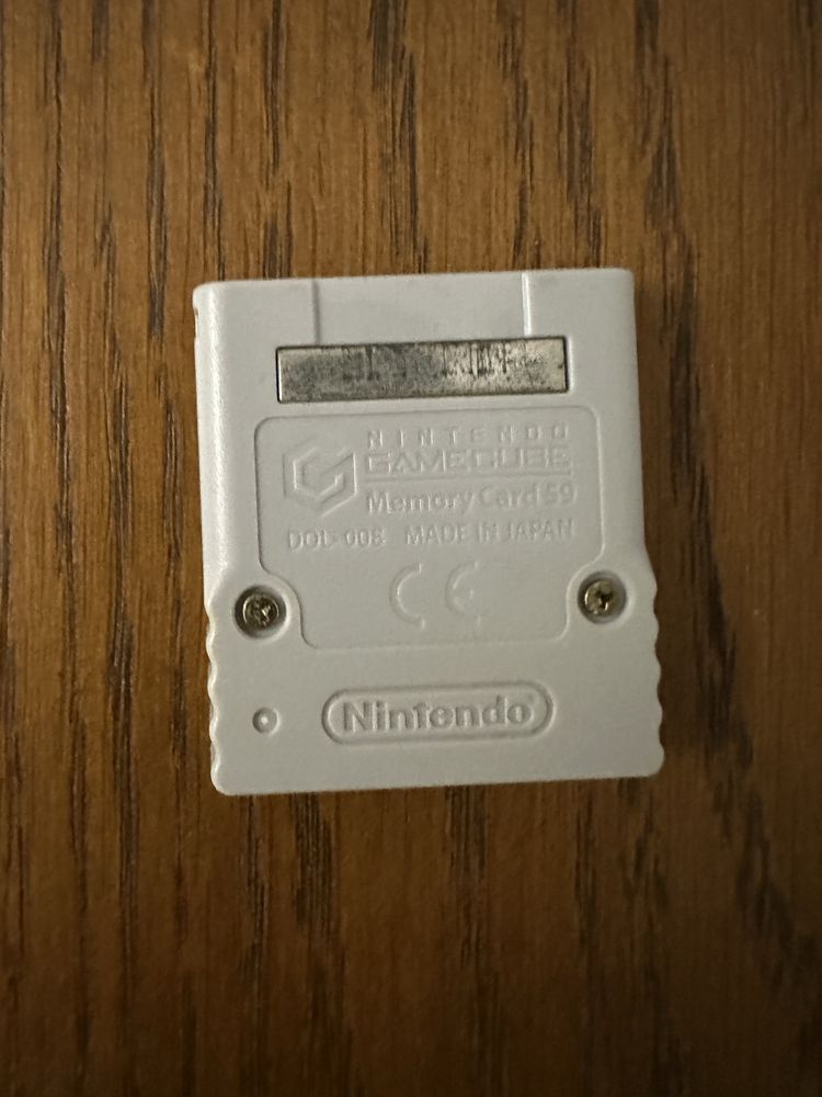 Cartão de memória Pokémon Colosseum (GameCube)