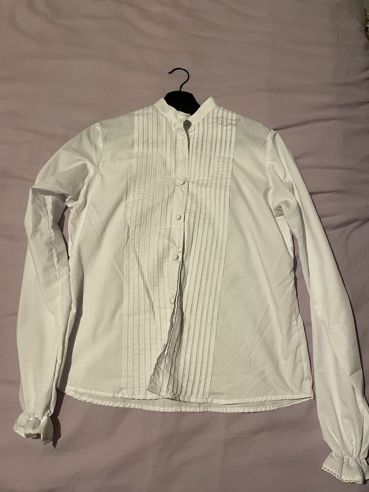 Vende-se traje universitário feminino UAlg como NOVO
