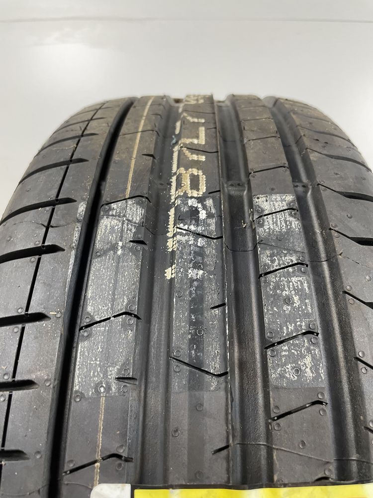 245/35R20 95Y Pirelli P Zero PZ4 * MOE RunFlat 23rok NOWA!!!