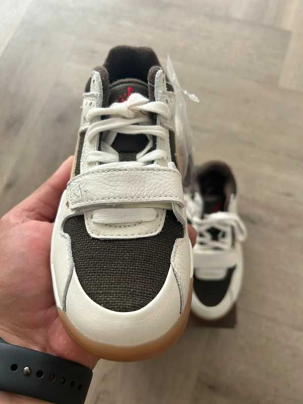 Jordan Jumpman Jack TR Travis Scott Sail EU.42