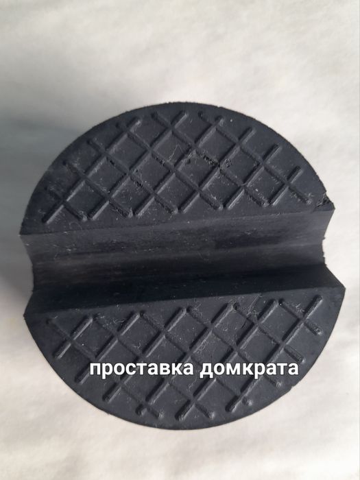 Стекло лобовое Москвич