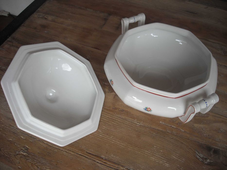 Terrinas loiça ceramica antigas Vista Alegre e Lusitania