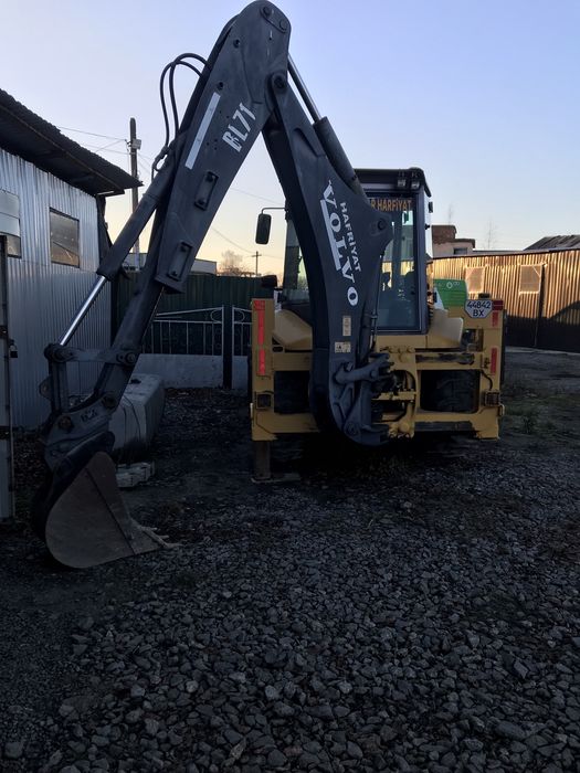 Екскаватор навантажувач Вольво BL 71 2005 р.в в доброму робочому стані