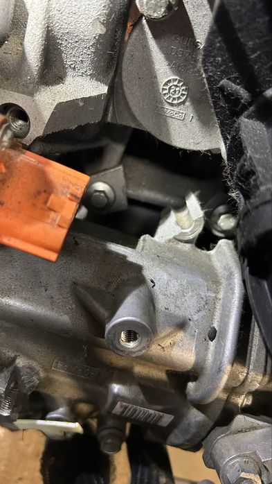 Компресор кондиціонера, помпа на  гібрид Ford escape mk4