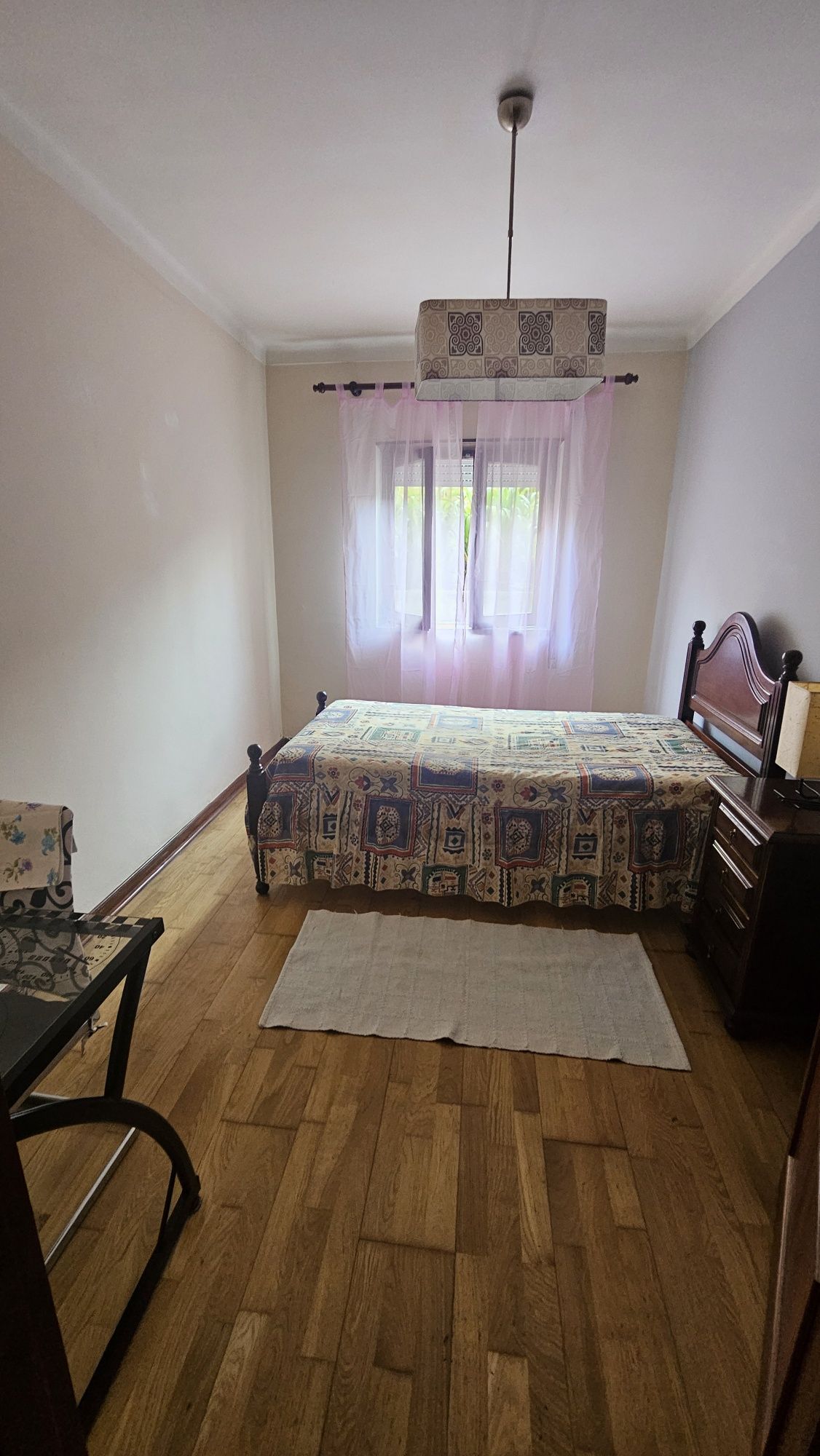 Quarto para arrendamento a estudantes