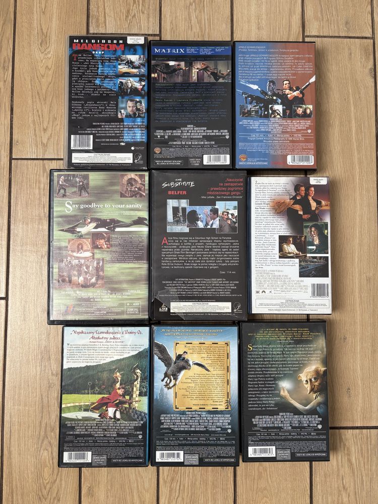 Harry Potter, Matrix, Titanic kasety VHS