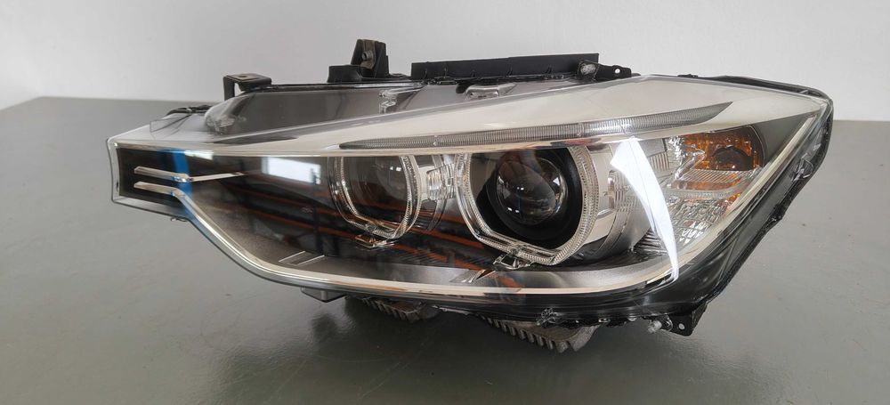 Lampa Przód Bi Xenon Nieskrętny Bmw 3 F30 F31 11-15r ZKW Kompletna