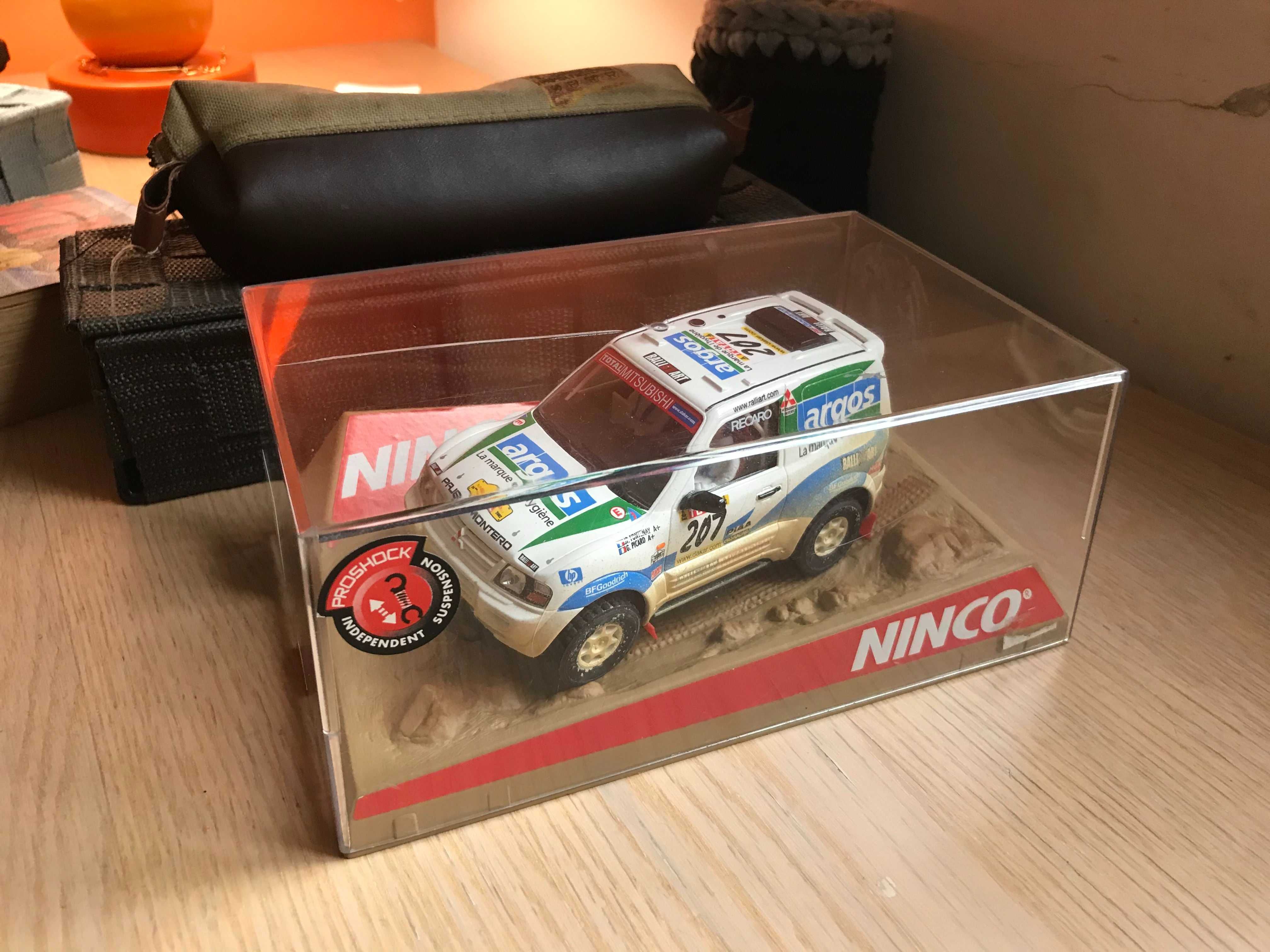 SCX Scalextric Slot Ninco 50323 Mitsubishi Pajero Argos Desert Dirt