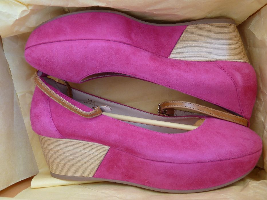 Sapatos italianos novos Tod's 37,5