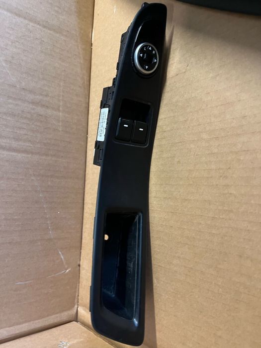 Przyciski panel szyb hyundai i20 II  rio Demontaż Europa