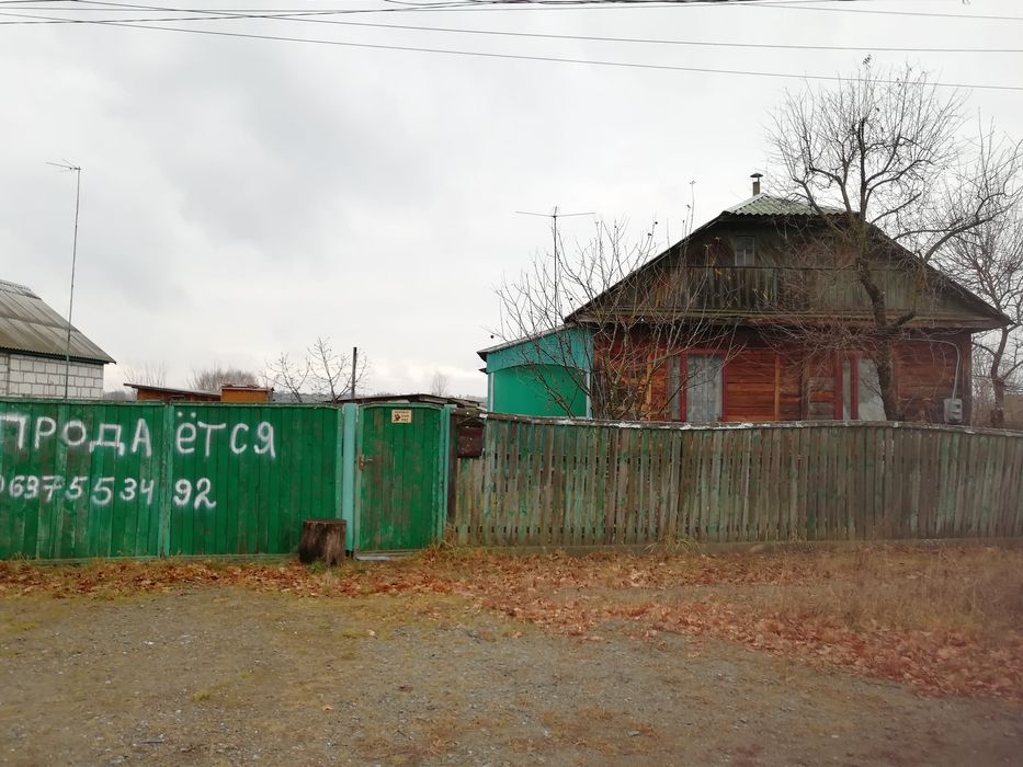 Будинок в селі Розважів