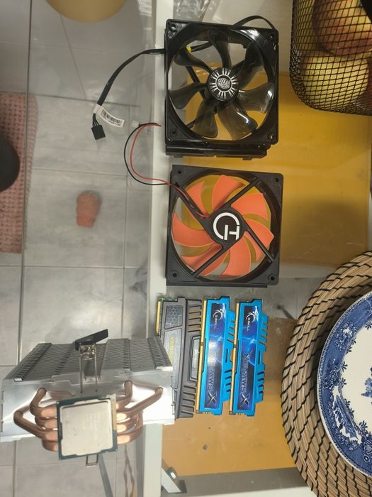 Processador i7-3770K com cooler / RAMS 8 e 4 GB