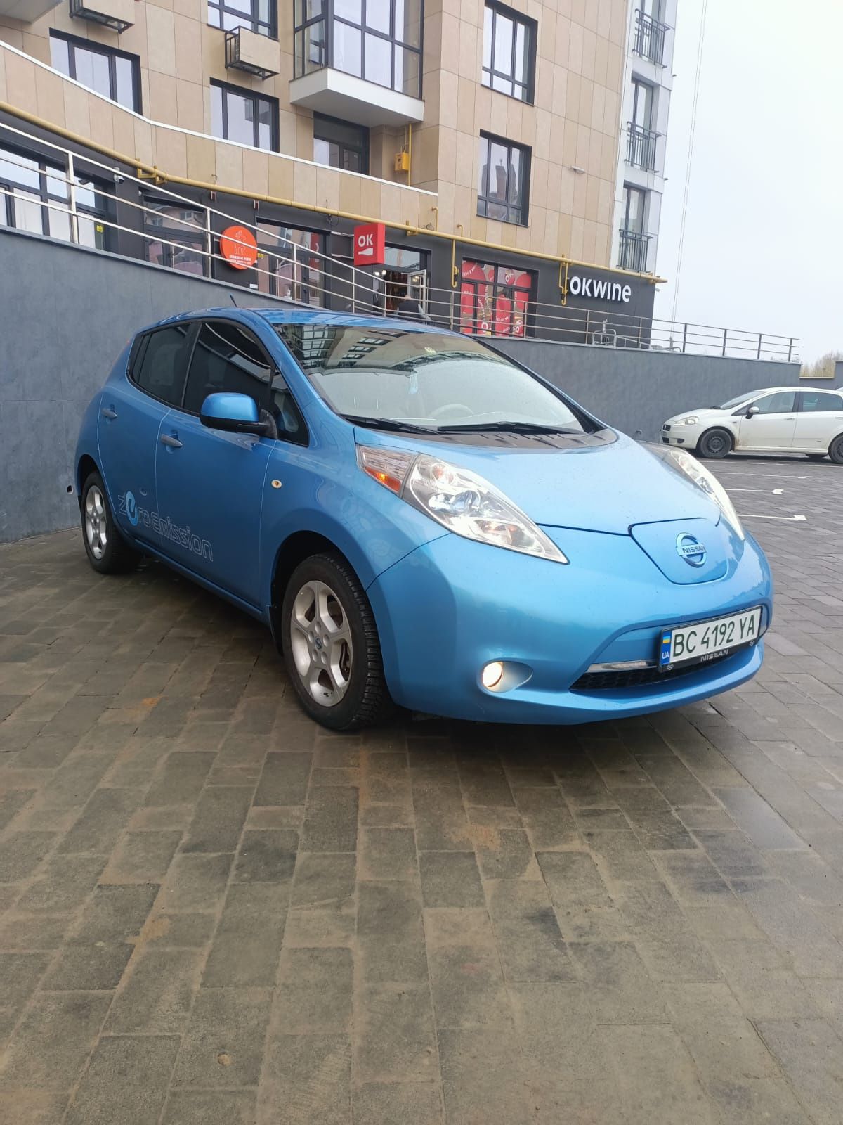 Nissan Leaf 2011