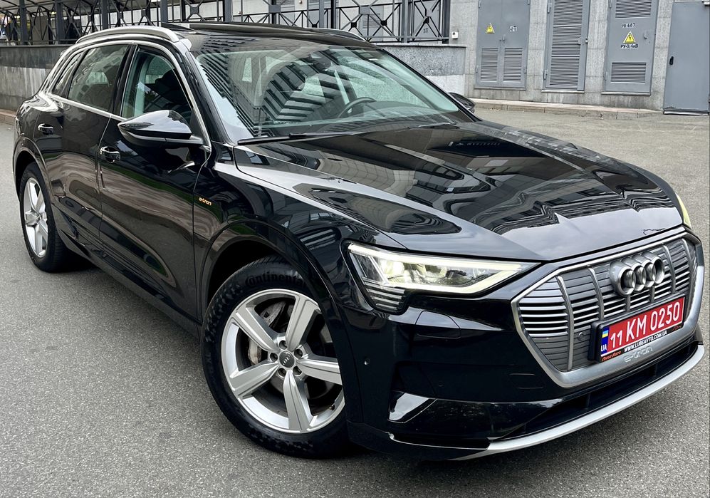 Audi E-Tron 50, 71kwh 2019