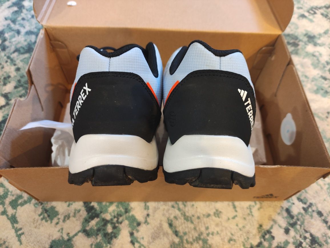 Buty trekkingowe Adidas Terrex 35,5