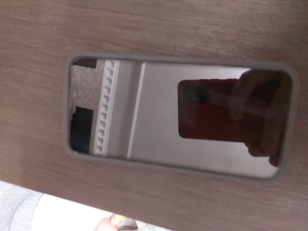 IPhone XS мобільний телефон