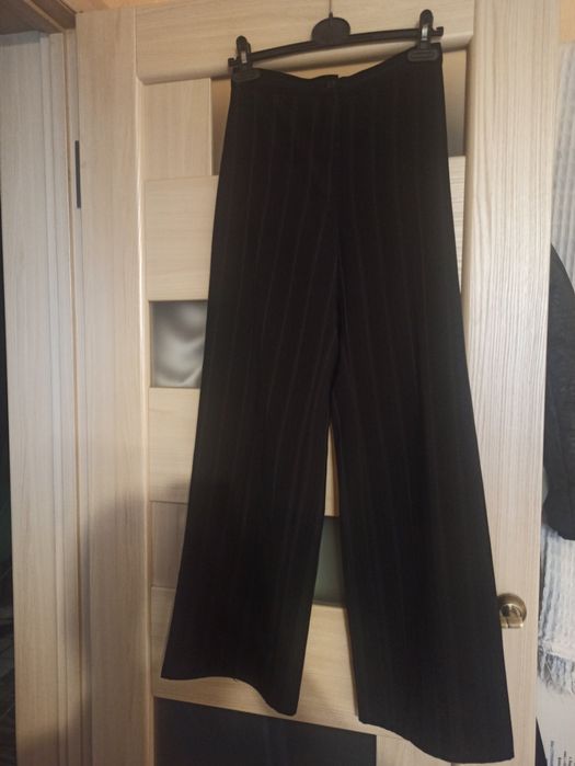 Школьные брюки на девочку р.S,блузка