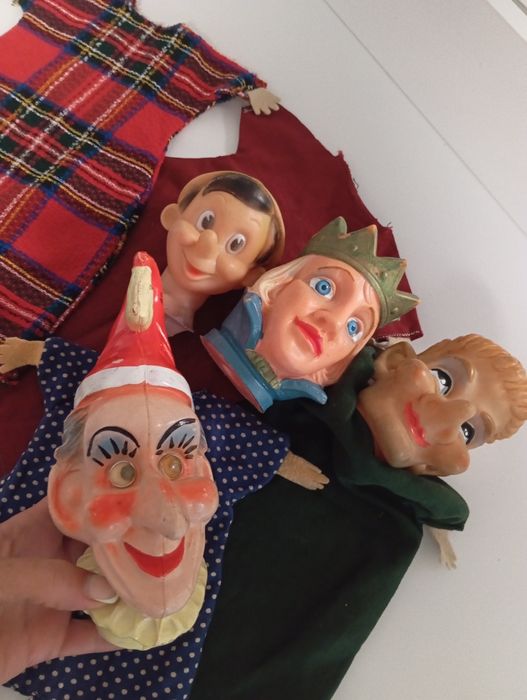 Кукли дитячого лялькового театру